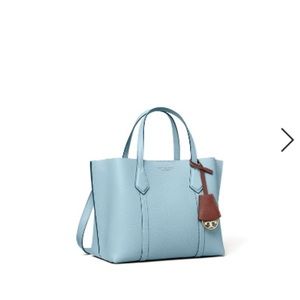 Perry Small Triple-Compartment Tote
Color:
Blue Yonder
Size:
OS
Qty:
1